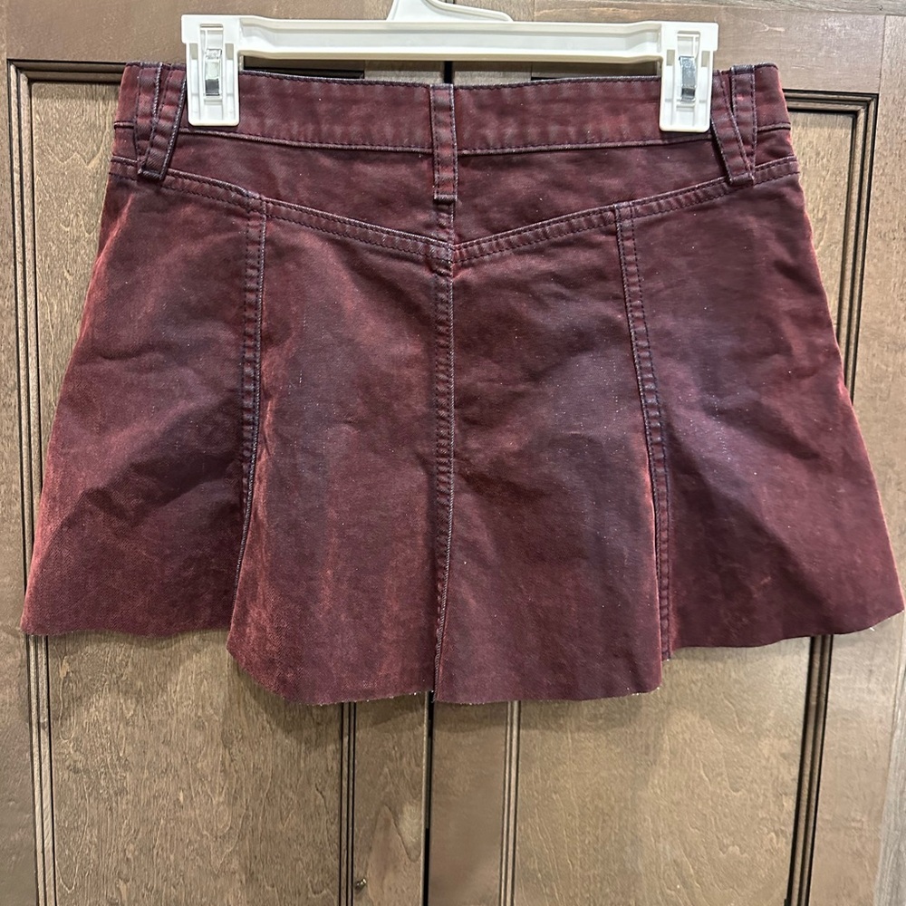 Wild Fable Burgundy Super Mini Skirt Size 0 - Picture 2 of 5